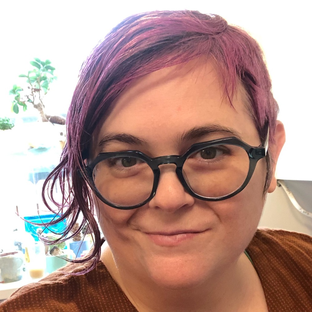 Meet your Posher, Stephanie